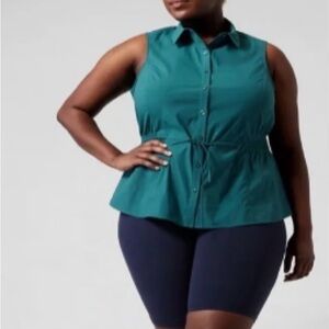Athleta Women's Plus Levitate Poplin Collard Button Down Top Borealis Green